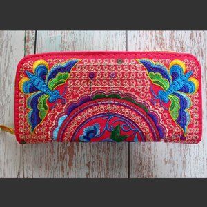 NEW Pink Embroidered Butterfly Zip Around Wallet